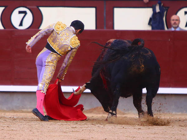 Trincherazos, desdenes y cambios