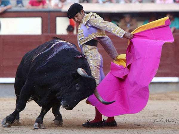 Dos navajas afiladas