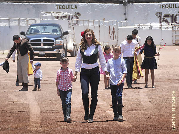 Abriendo el pase�llo