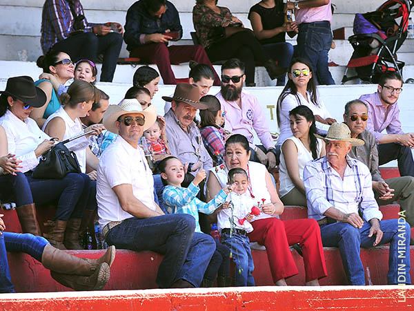 En familia al festival