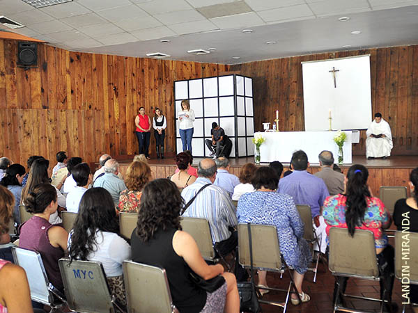 Misa de inauguraci�n del evento