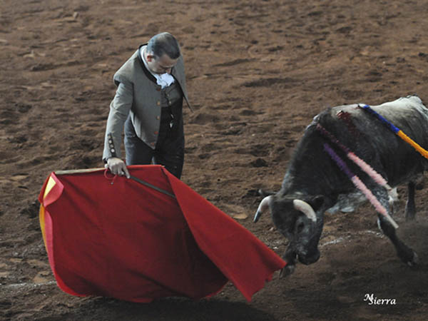 Por el pit�n derecho