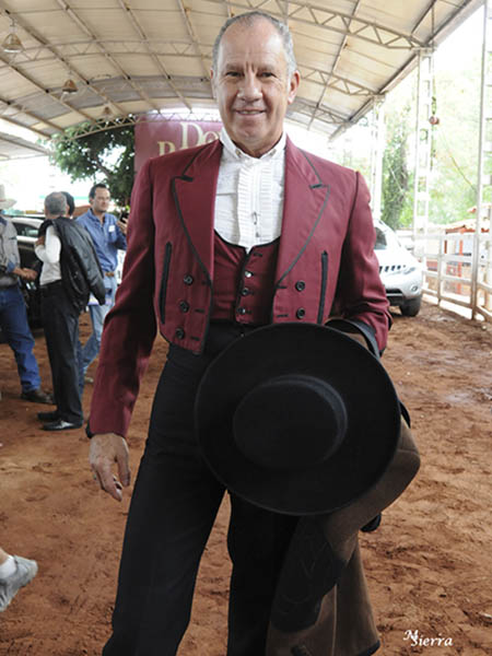 Manolo Arruza