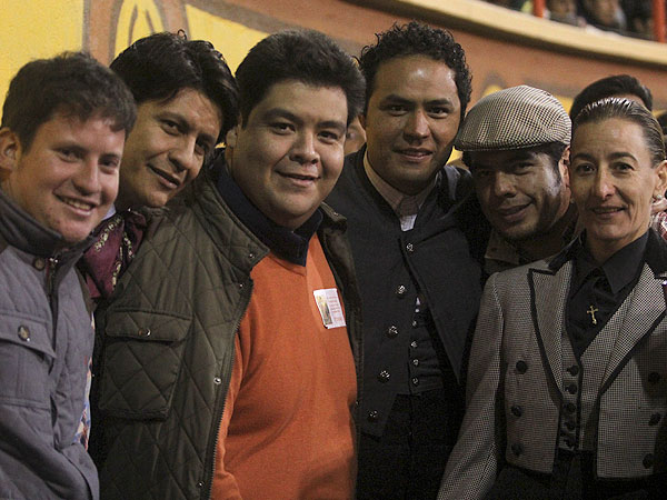 Amistad en el callej�n