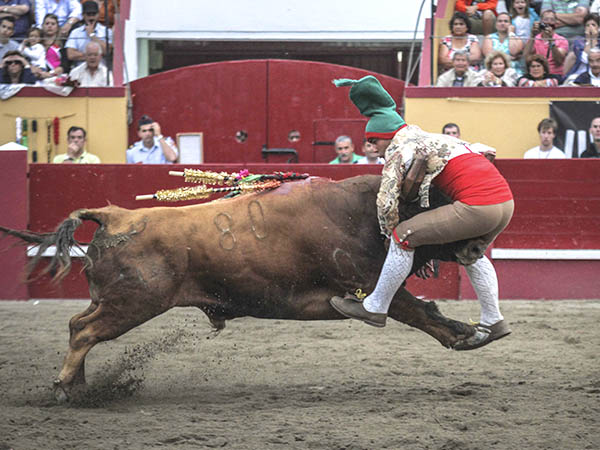 Valiente, Mart�n Oliveira