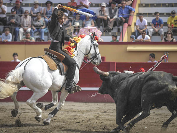 Manuel Sousa, de California EU