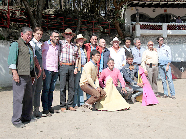 Toreros, ganaderos y amigos