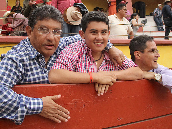 Disfrutando el festejo