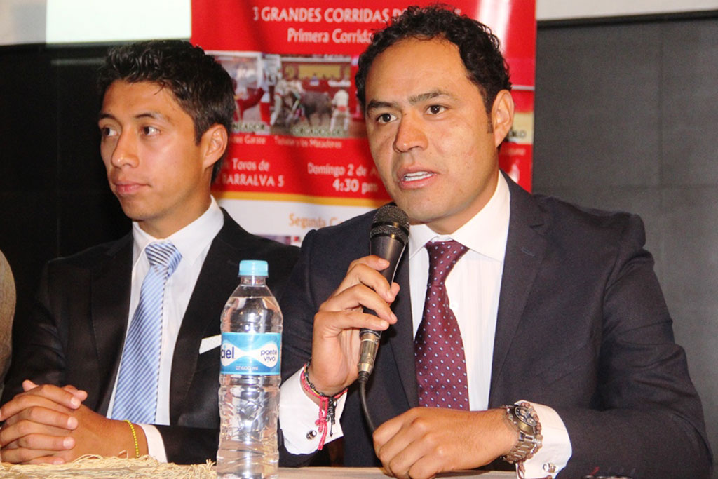 Gran momento de Angelino