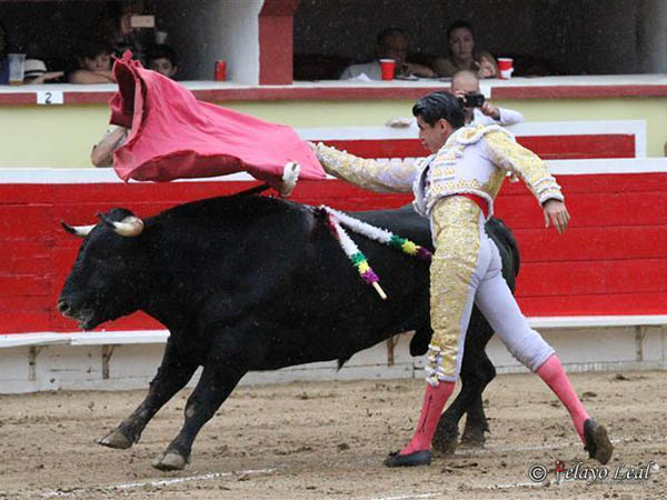 Acompa�ando y despidiendo