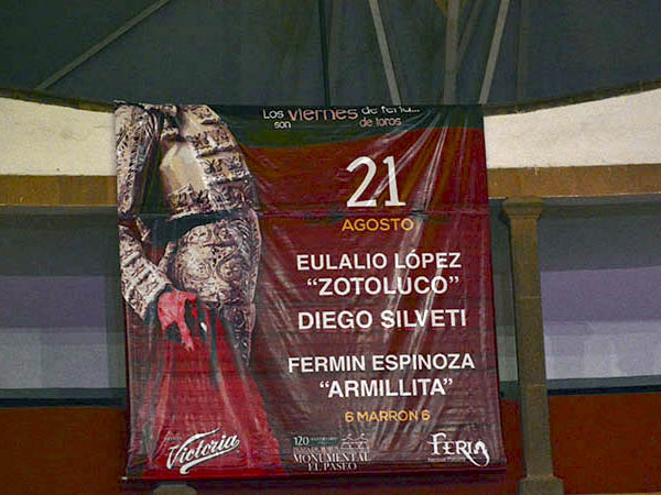 Tres mexicanos el viernes 21