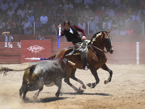 Larga a su primer enemigo