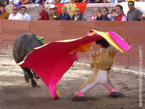 Roberto abre el festejo