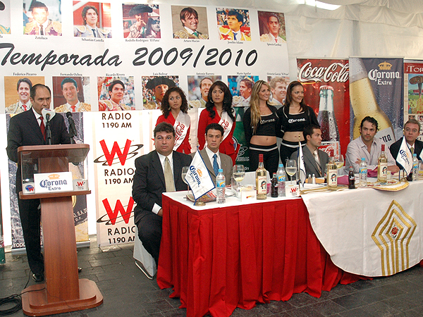 Con la mesa puesta...