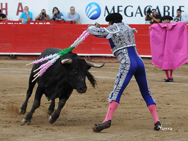 Buen par de Ferm�n Quiroz