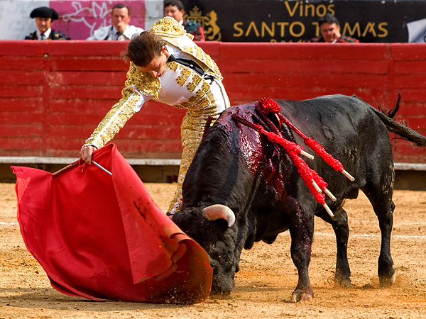 Extendiendo el brazo