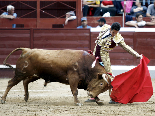 Alargando el trazo del natural