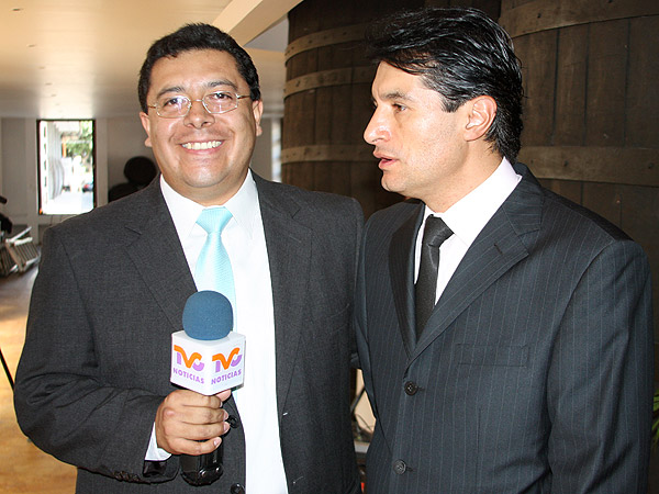 Omar Bola�os y Humberto Flores