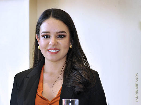 �Andrea ser� reina?