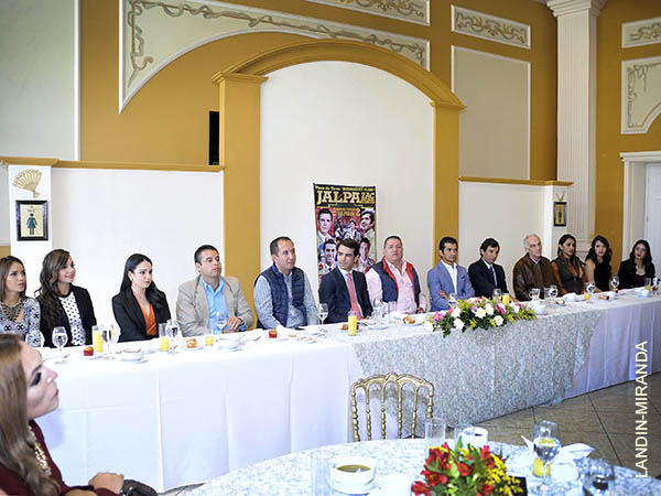 La mesa del presidium