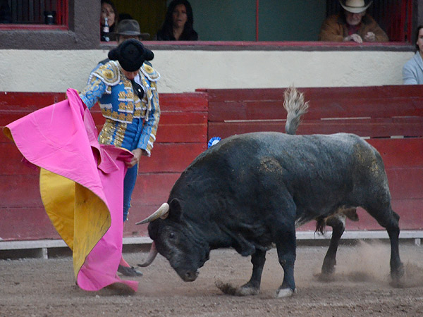 El buen toreo de capa de Silveti