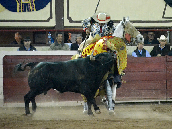 Aguantando con firmeza