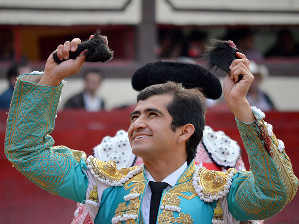 Triunfo de dos orejas