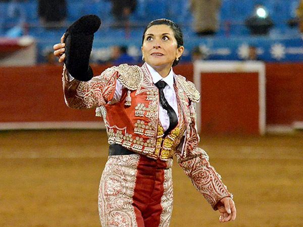 Ovacionada en la vuelta