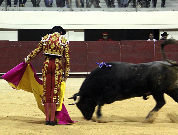 Ver�nicas a pies juntos