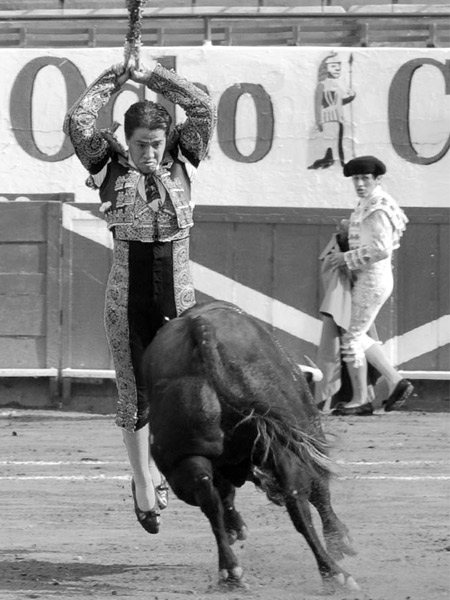 El Canelo, siempre impetuoso