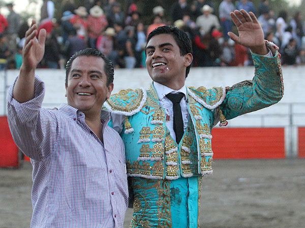 Gerardo con Mario Martinez