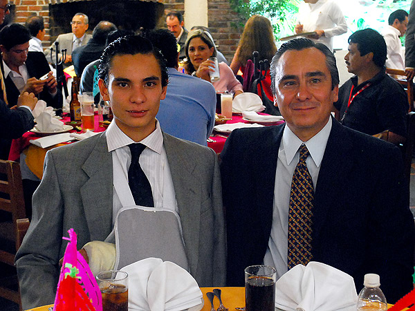 Carlos Rodr�guez y su padre