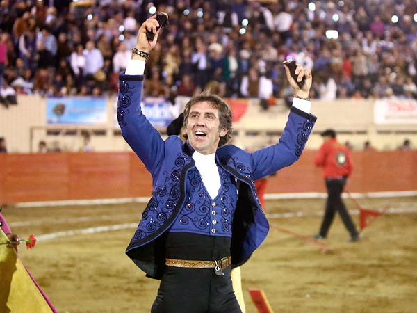 Otras dos orejas para Pablo