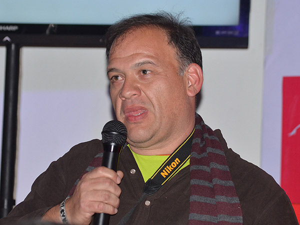 Tadeo, al micr�fono