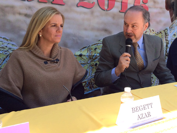 Julio Uribe hace el auncio