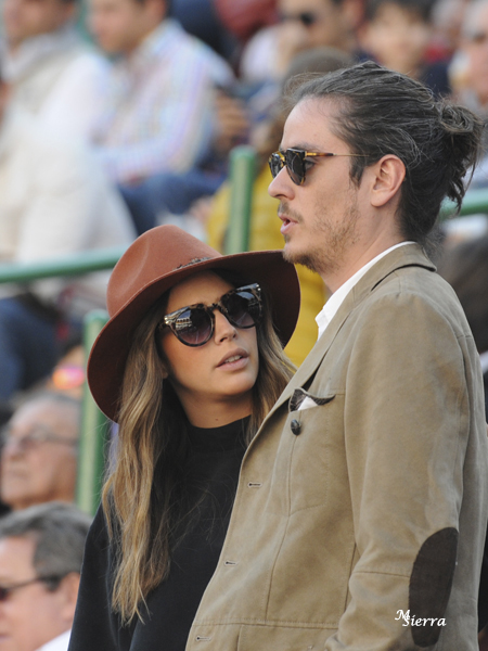 Los j�venes, en los toros