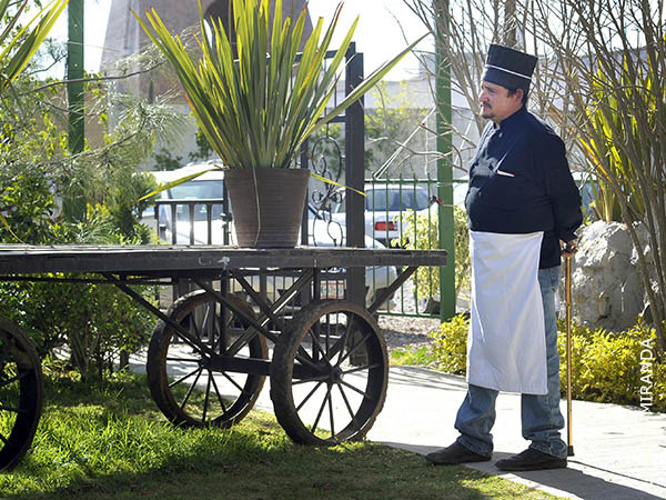 El chef Manolo Ayala, a la espera
