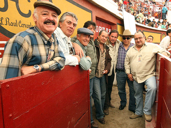 Marco Gonz�lez y amigos