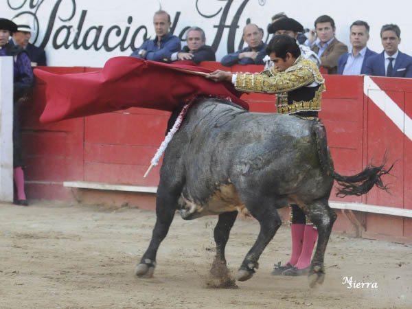 Intent� aguantarle