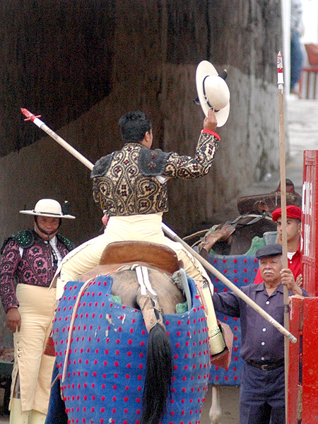 Alejandro Mart�nez