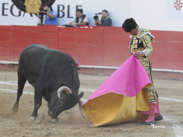 Abriendo ligeramente el comp�s