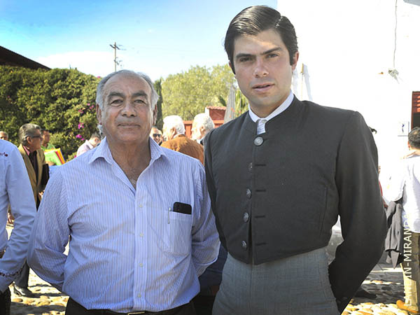 Apoderado y Ferm�n Rivera