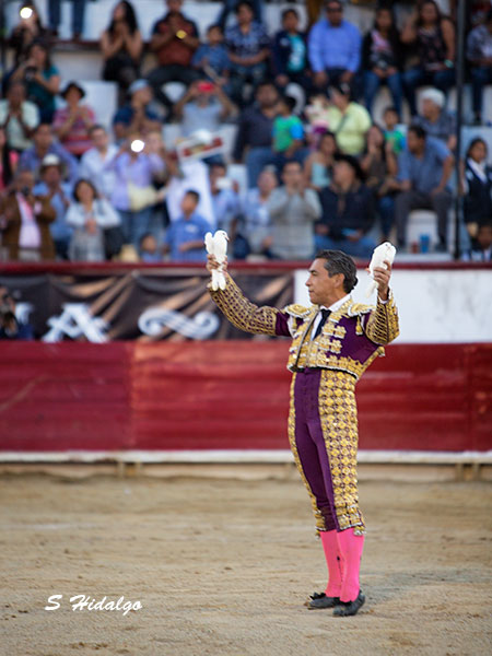 Se despidi� de Texcoco