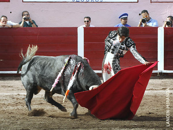Buenos momentos por el izquierdo