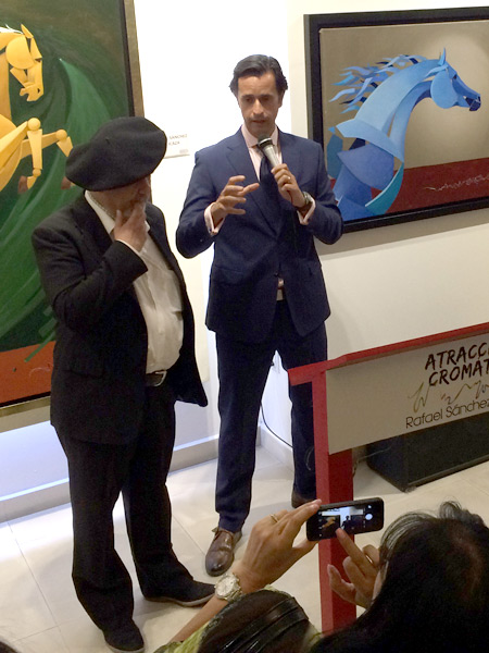 Rafael Cu� present�