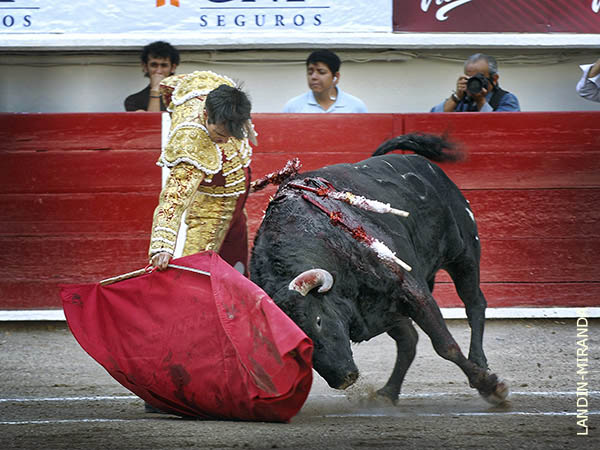 Por el pit�n derecho