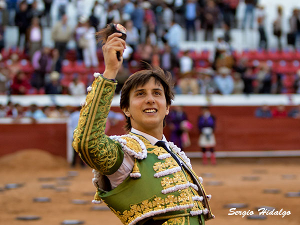Roca Rey, calando hondo en Pachuca