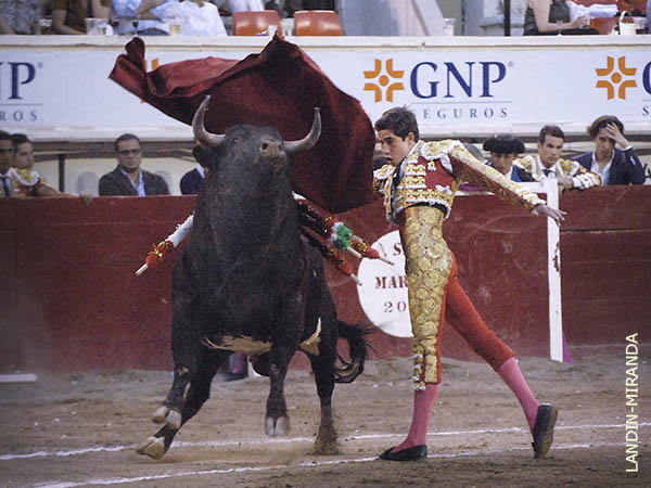 Armillita IV con el sobrero