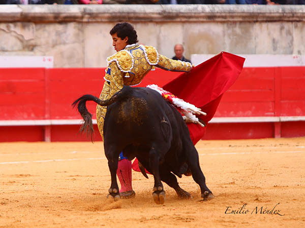 Leo Valadez en Nimes