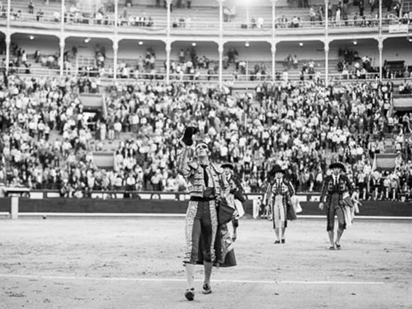 Aclamado a la salida